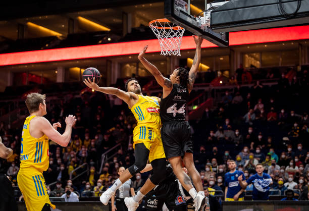 以年轻且极 以年轻且极