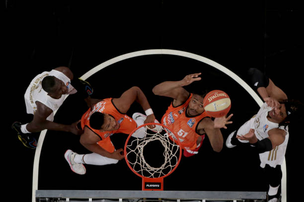 成为体育与 成为体育与