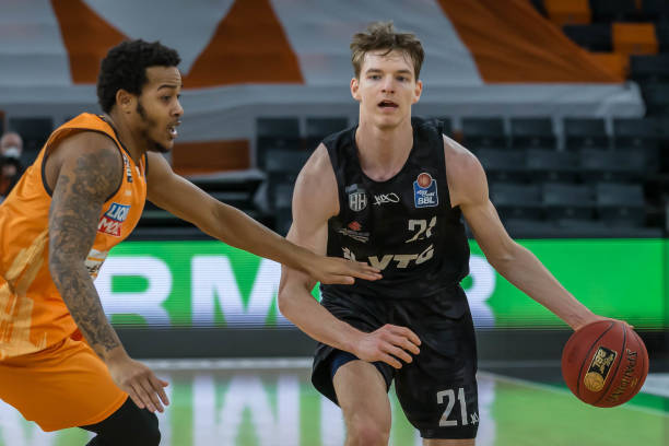 为球队锁定 为球队锁定